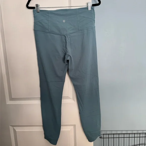 Athleta elation tight - Picture 2 of 3